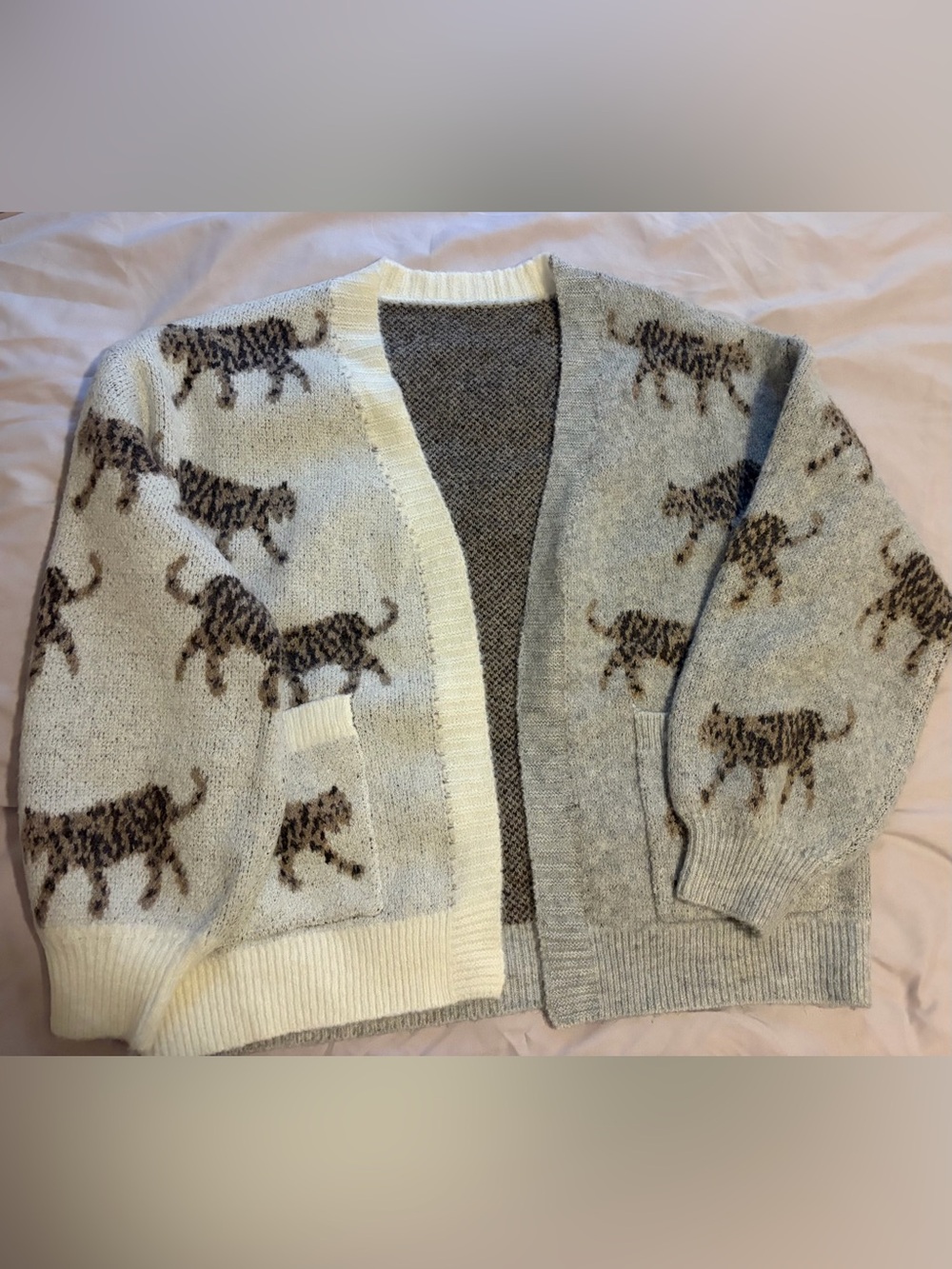 Cozy Cardigan Sweater XS fits like a nedium